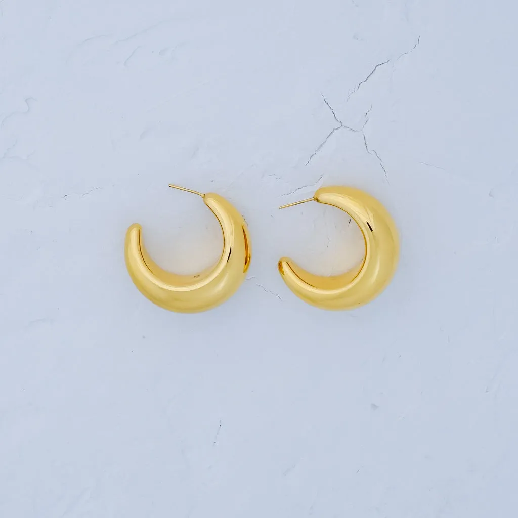 Chunky Moon Open Hoop